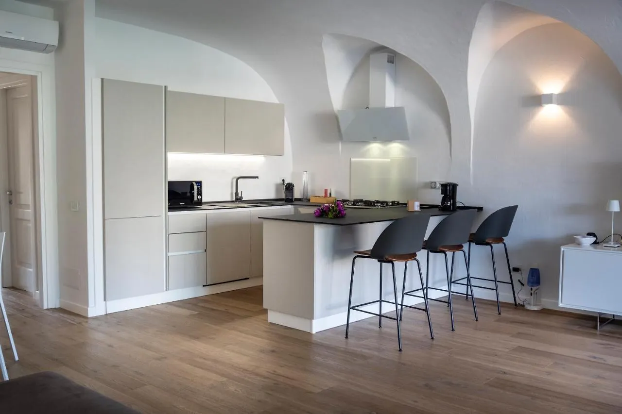 Sardinia Gold Luxury Apartment Palau 0*,