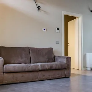 https://san-siro-smart-apartments.italymilanhotels.net